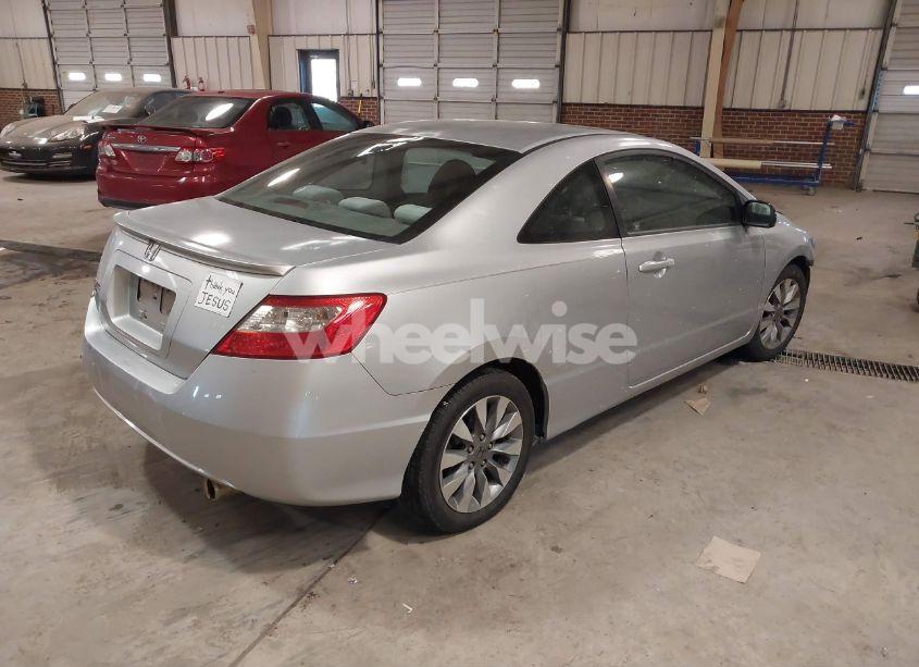 Photo 4 of 2010 Honda Civic EX (VIN 2HGFG1B84AH500143)