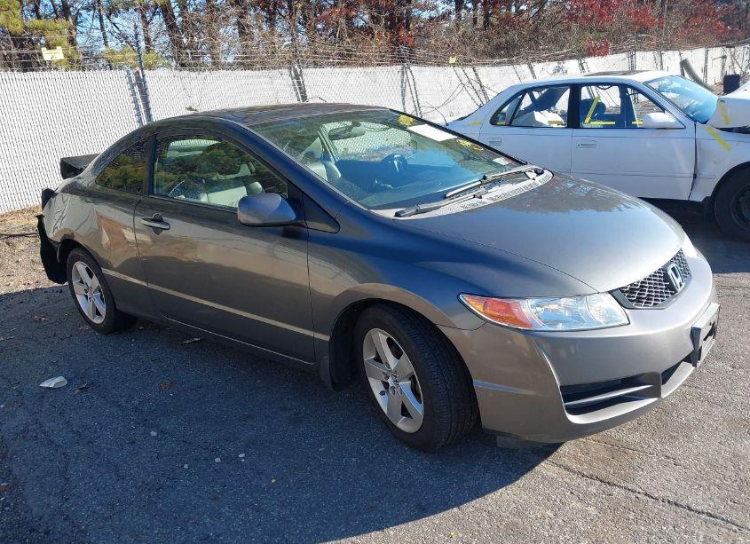 2011 Honda Civic EX-L (VIN 2HGFG1B91BH506038) main photo