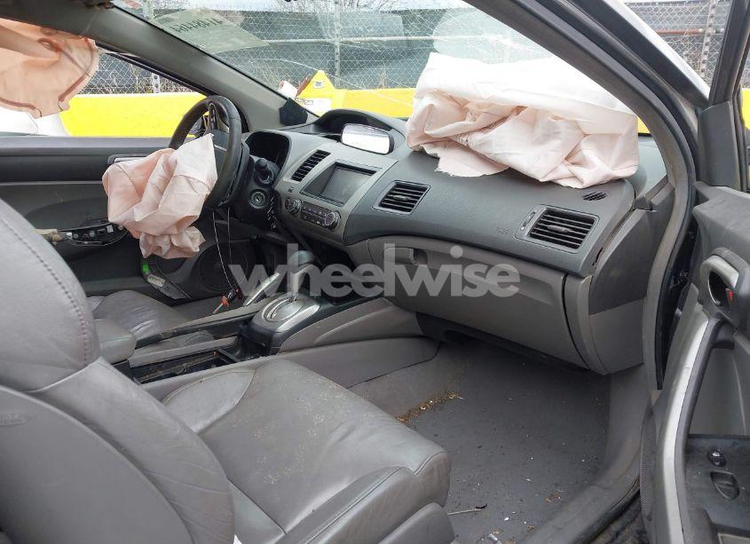 Photo 5 of 2011 Honda Civic EX-L (VIN 2HGFG1B96BH511543)