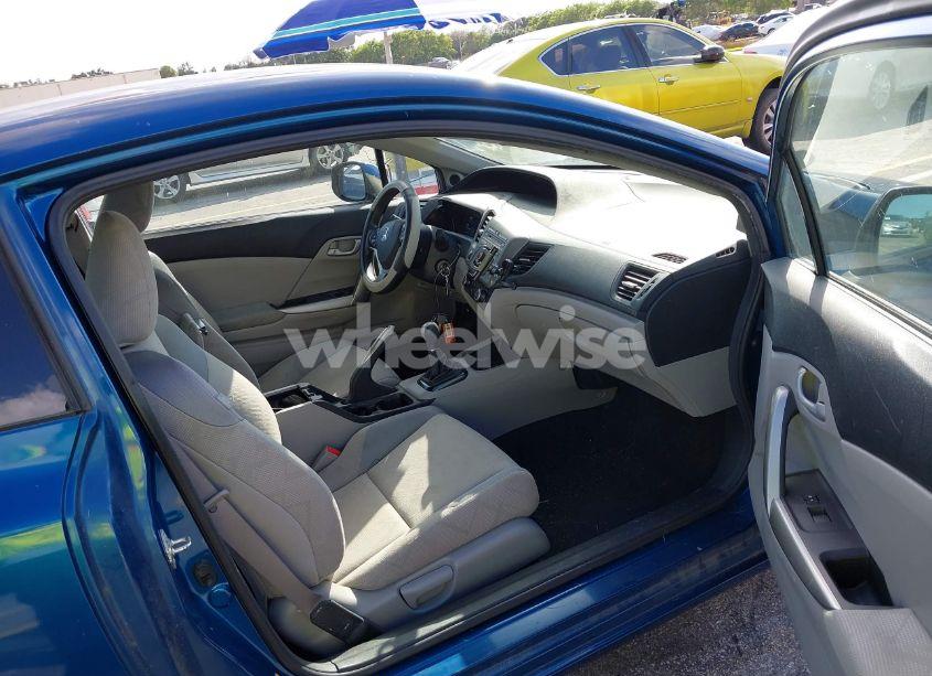 Photo 5 of 2012 Honda Civic LX (VIN 2HGFG3A51CH539908)