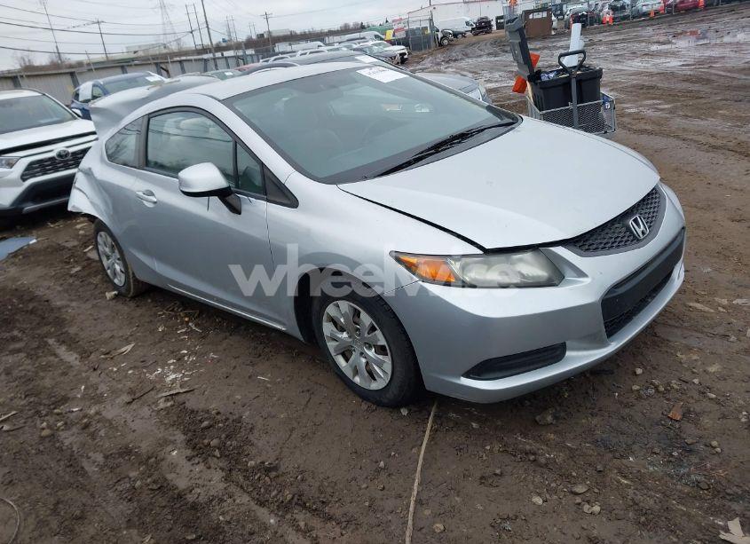 2012 Honda Civic LX (VIN 2HGFG3A52CH535950) main photo