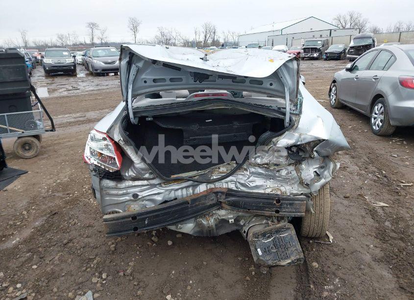 Photo 17 of 2012 Honda Civic LX (VIN 2HGFG3A52CH535950)