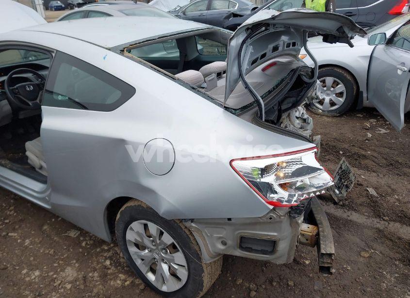 Photo 6 of 2012 Honda Civic LX (VIN 2HGFG3A52CH535950)