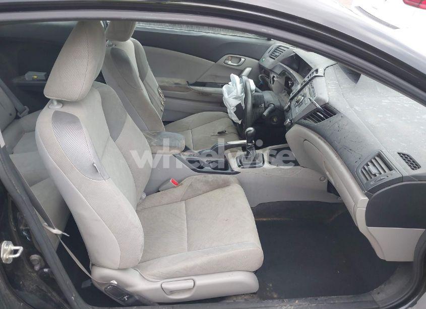 Photo 5 of 2012 Honda Civic LX (VIN 2HGFG3A53CH504903)