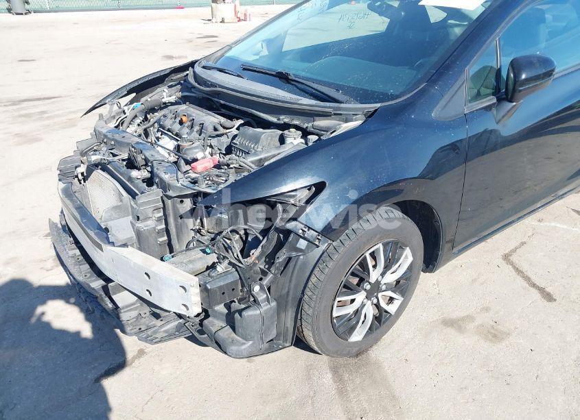 Photo 6 of 2015 Honda Civic LX (VIN 2HGFG3A5XFH514686)