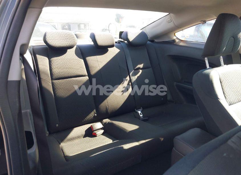 Photo 8 of 2015 Honda Civic LX (VIN 2HGFG3A5XFH514686)