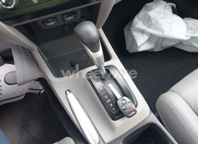 Photo 11 of 2012 Honda Civic EX-L (VIN 2HGFG3B00CH514811)