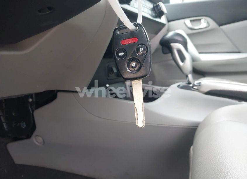 Photo 11 of 2012 Honda Civic EX-L (VIN 2HGFG3B02CH503860)