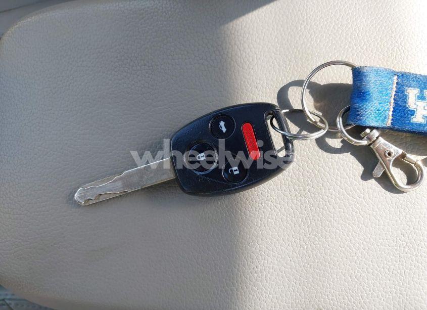 Photo 11 of 2012 Honda Civic EX-L (VIN 2HGFG3B05CH526310)