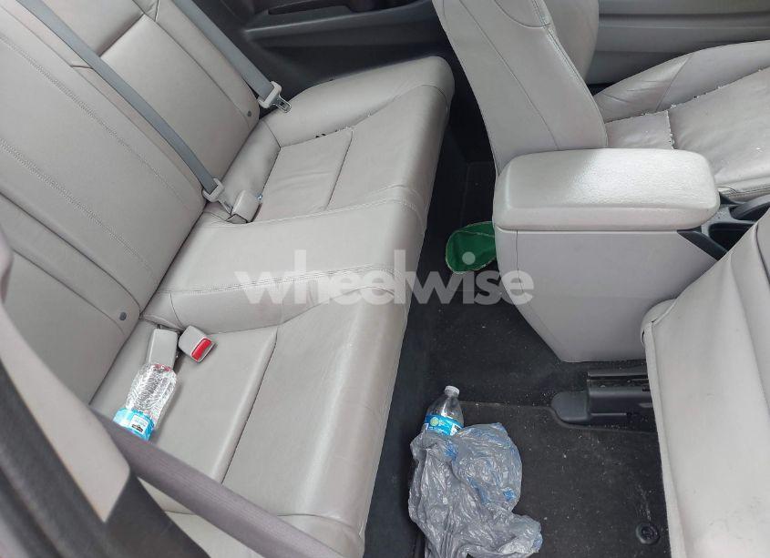 Photo 8 of 2012 Honda Civic EX-L (VIN 2HGFG3B08CH512658)