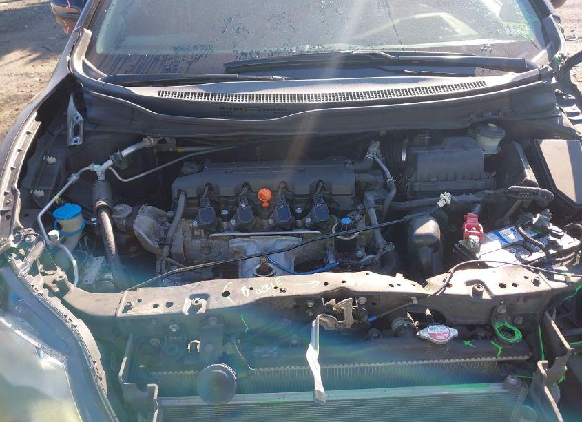Photo 10 of 2015 Honda Civic EX-L (VIN 2HGFG3B0XFH526842)