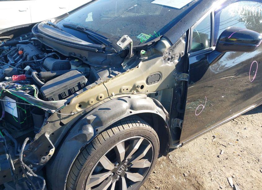 Photo 6 of 2015 Honda Civic EX-L (VIN 2HGFG3B0XFH526842)