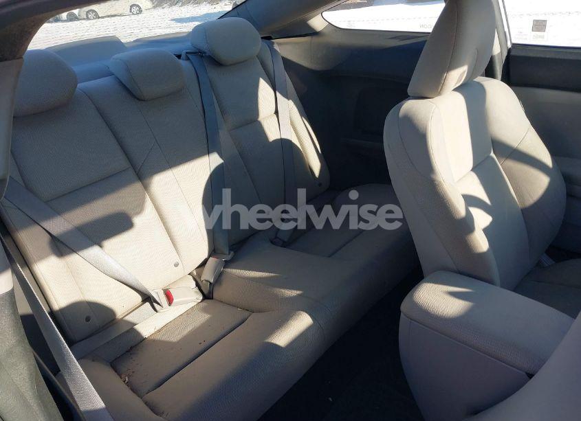 Photo 8 of 2012 Honda Civic DX (VIN 2HGFG3B25CH507712)