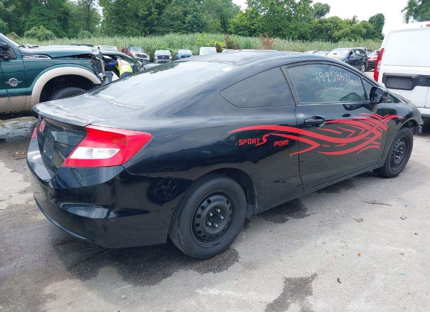 Photo 4 of 2012 Honda Civic LX (VIN 2HGFG3B50CH507627)