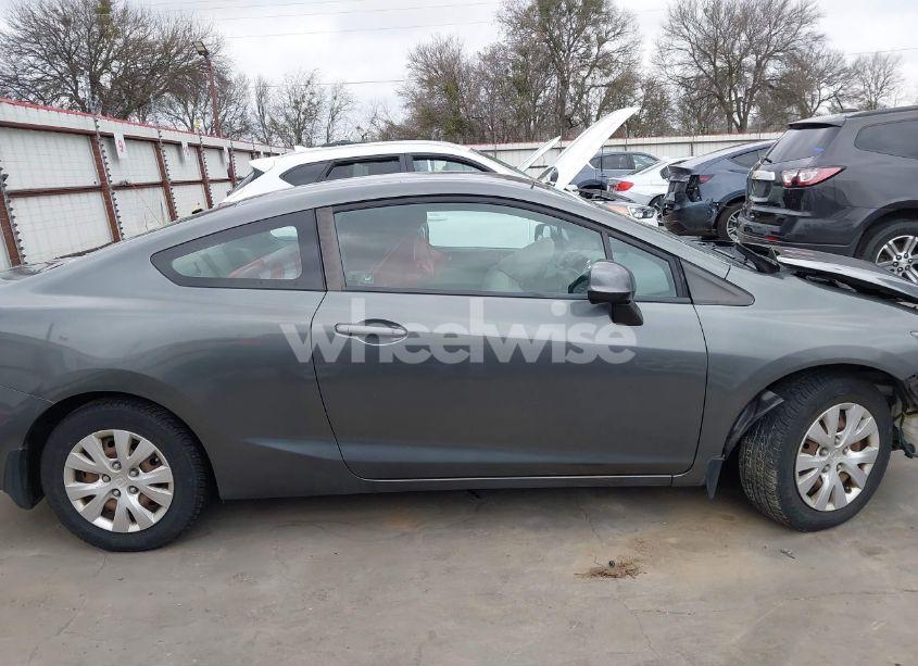 Photo 13 of 2012 Honda Civic LX (VIN 2HGFG3B50CH516568)