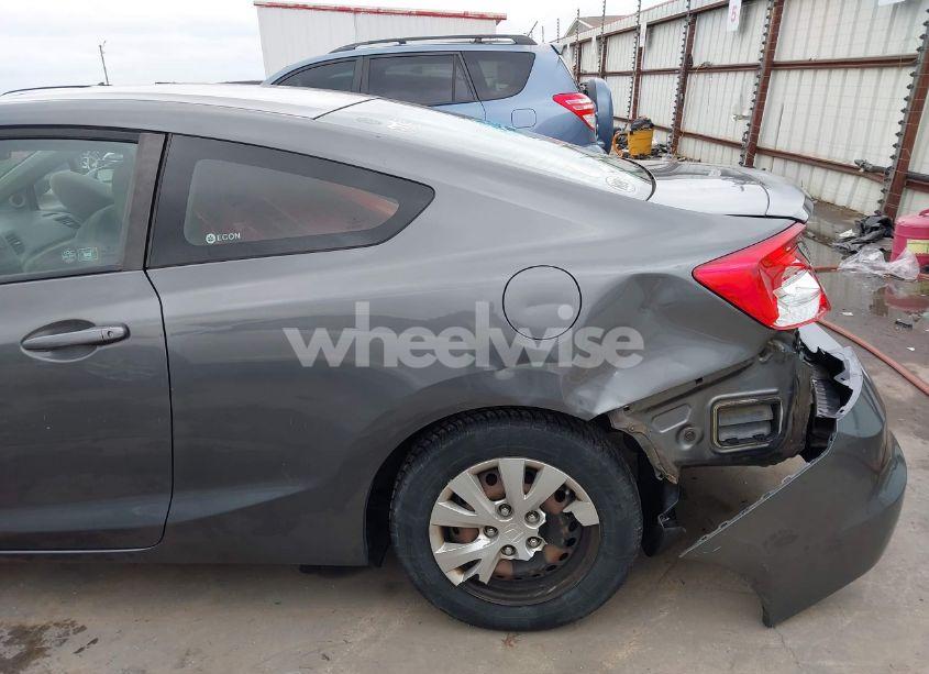 Photo 18 of 2012 Honda Civic LX (VIN 2HGFG3B50CH516568)