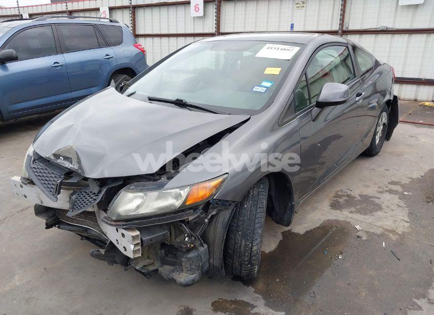 Photo 2 of 2012 Honda Civic LX (VIN 2HGFG3B50CH516568)
