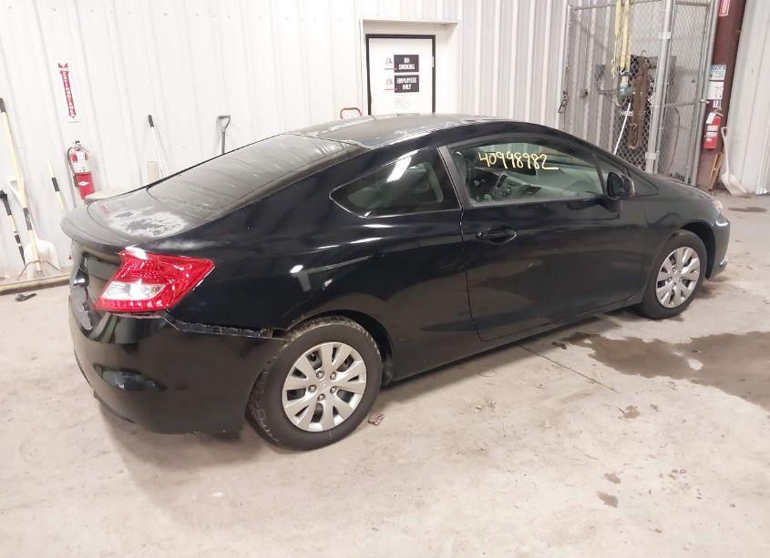Photo 4 of 2012 Honda Civic LX (VIN 2HGFG3B50CH558223)
