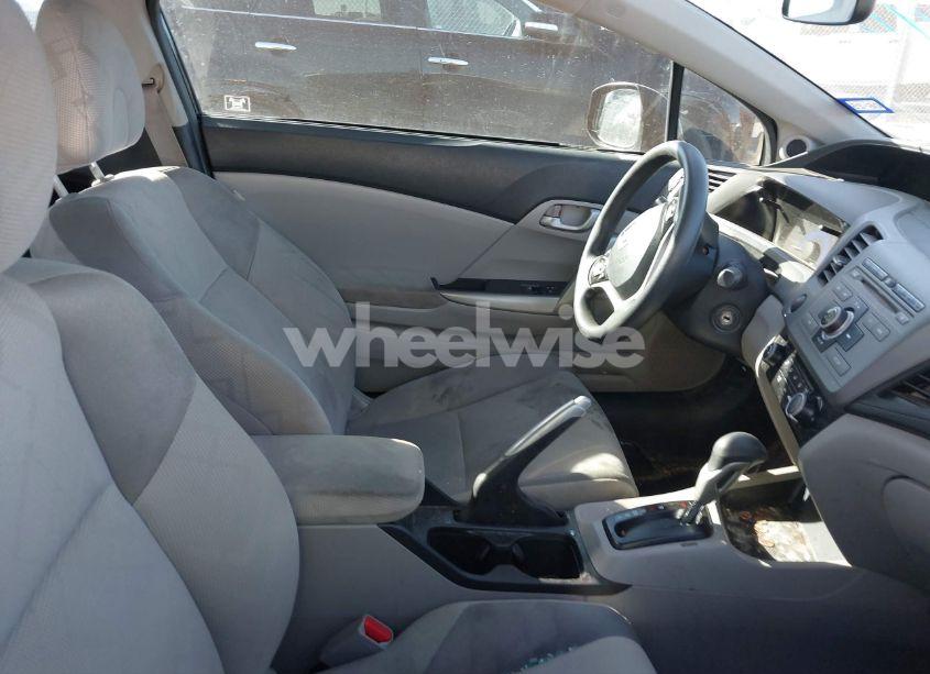 Photo 5 of 2012 Honda Civic LX (VIN 2HGFG3B50CH560568)