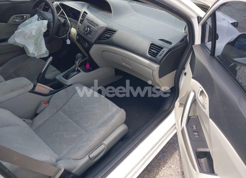 Photo 5 of 2012 Honda Civic LX (VIN 2HGFG3B50CH564345)