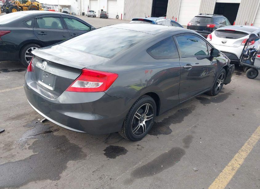 Photo 4 of 2013 Honda Civic LX (VIN 2HGFG3B50DH511338)