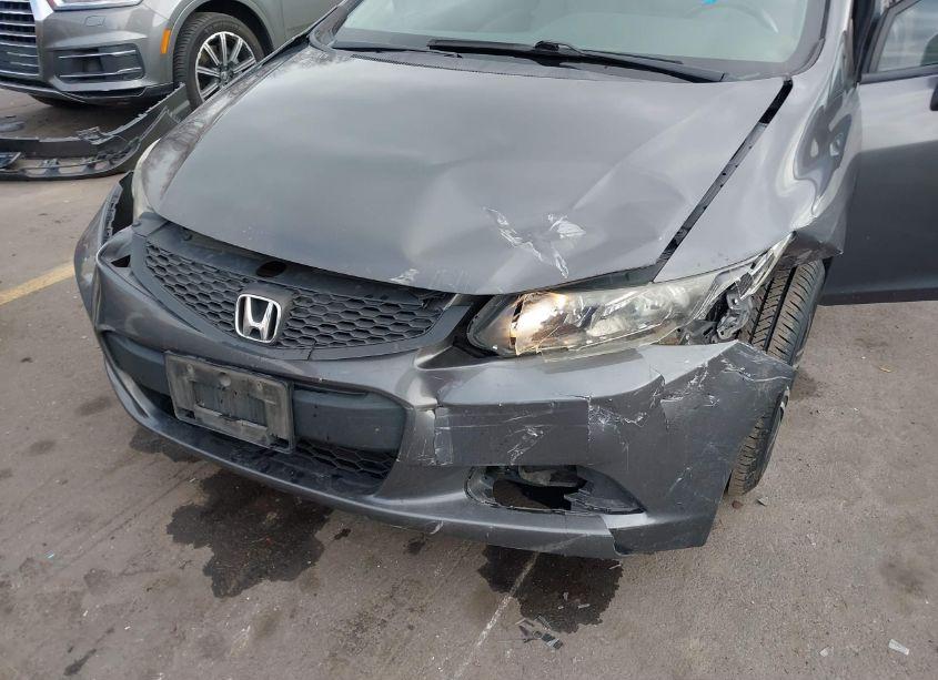 Photo 6 of 2013 Honda Civic LX (VIN 2HGFG3B50DH511338)