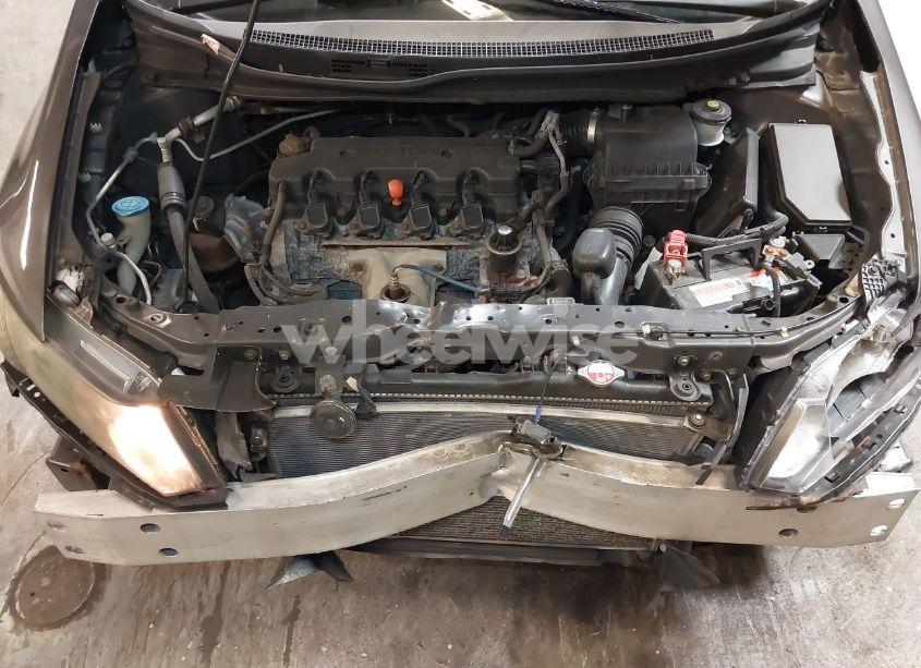 Photo 10 of 2013 Honda Civic LX (VIN 2HGFG3B50DH515471)