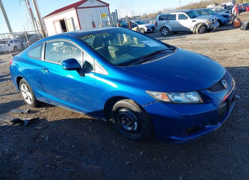 2013 Honda Civic LX (VIN 2HGFG3B50DH524669) main photo