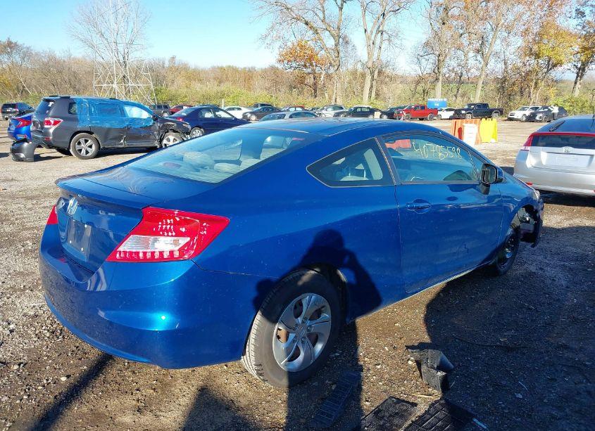 Photo 4 of 2013 Honda Civic LX (VIN 2HGFG3B50DH524669)