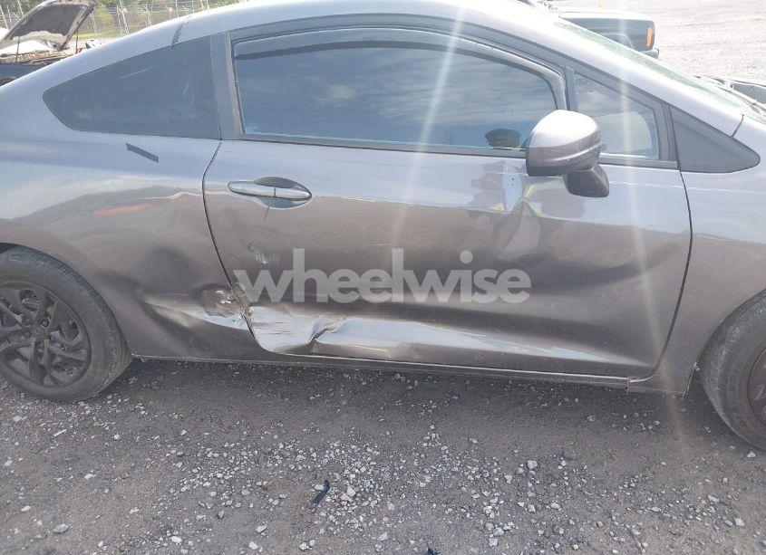 Photo 6 of 2015 Honda Civic LX (VIN 2HGFG3B50FH522648)