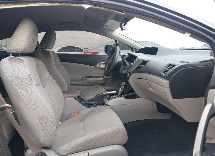 Photo 5 of 2012 Honda Civic LX (VIN 2HGFG3B51CH502663)