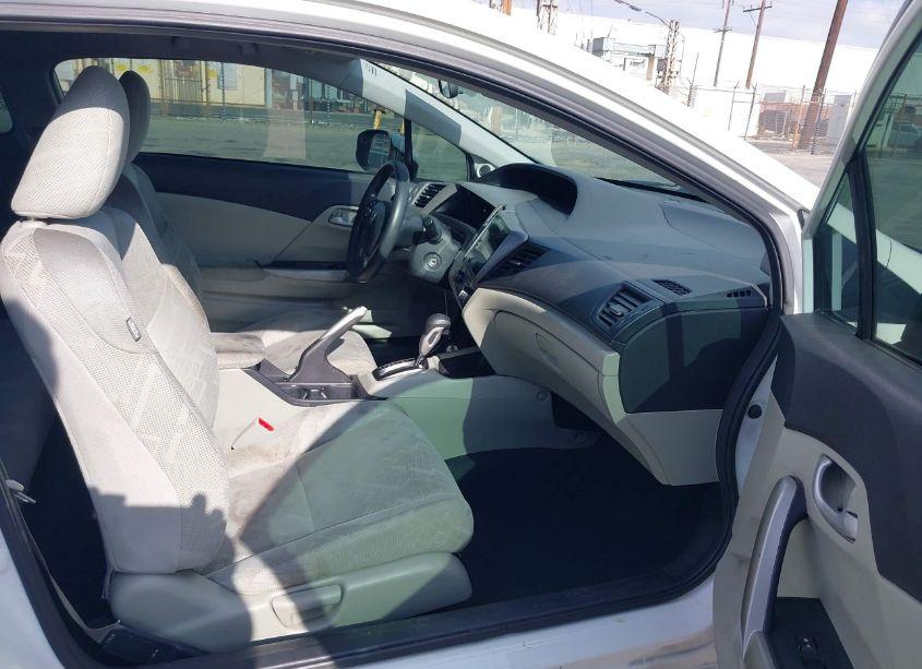 Photo 5 of 2012 Honda Civic LX (VIN 2HGFG3B51CH518345)