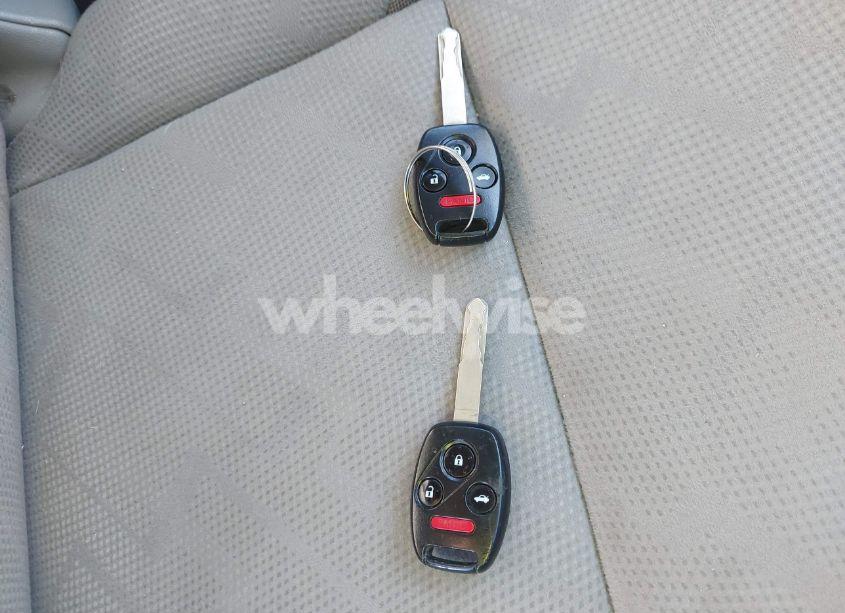 Photo 11 of 2012 Honda Civic LX (VIN 2HGFG3B51CH535520)