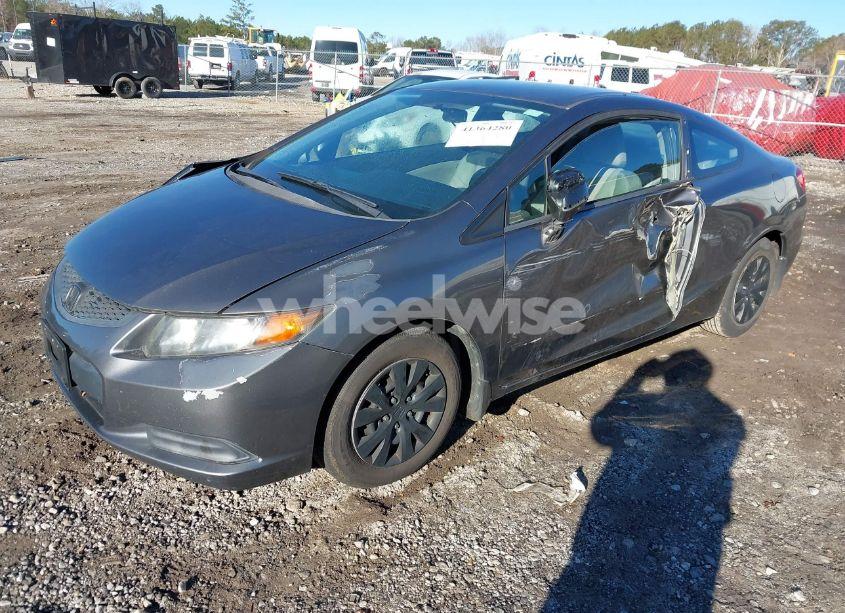 Photo 2 of 2012 Honda Civic LX (VIN 2HGFG3B51CH535520)