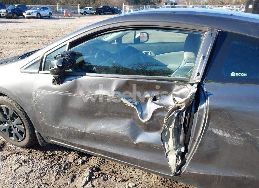 Photo 6 of 2012 Honda Civic LX (VIN 2HGFG3B51CH535520)