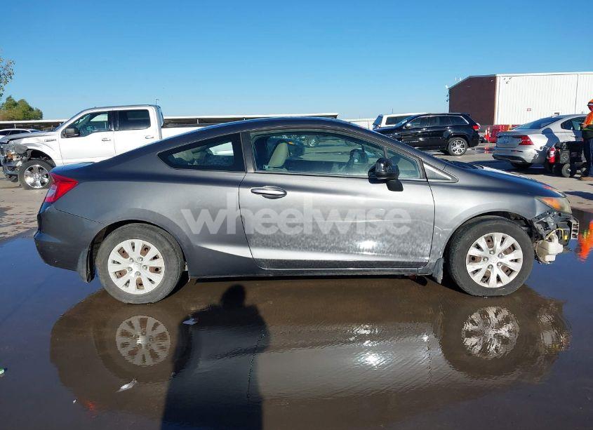 Photo 14 of 2012 Honda Civic LX (VIN 2HGFG3B51CH543469)