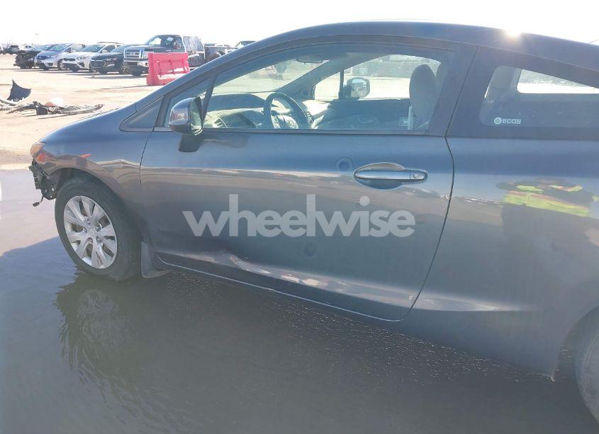 Photo 19 of 2012 Honda Civic LX (VIN 2HGFG3B51CH543469)