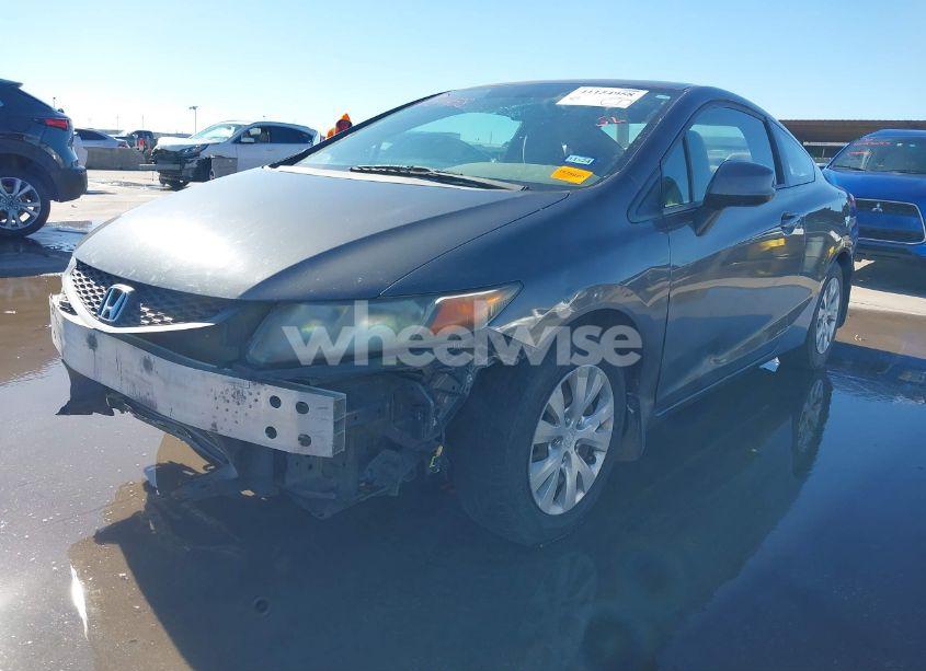 Photo 2 of 2012 Honda Civic LX (VIN 2HGFG3B51CH543469)