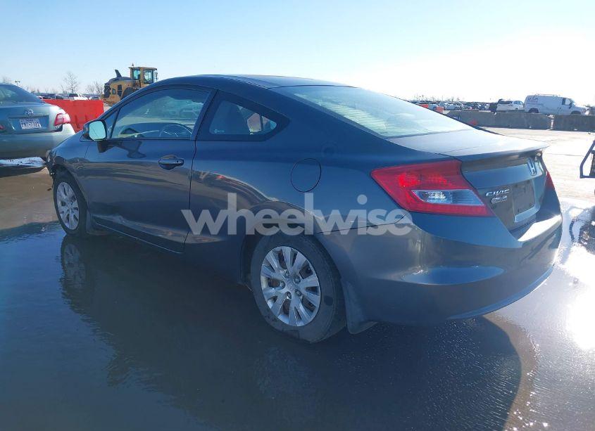Photo 3 of 2012 Honda Civic LX (VIN 2HGFG3B51CH543469)