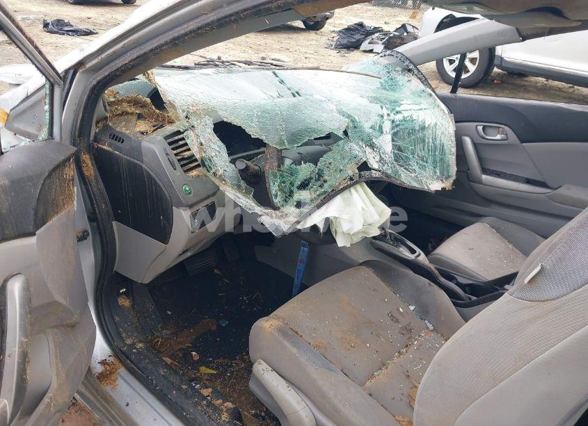 Photo 5 of 2012 Honda Civic LX (VIN 2HGFG3B51CH547778)