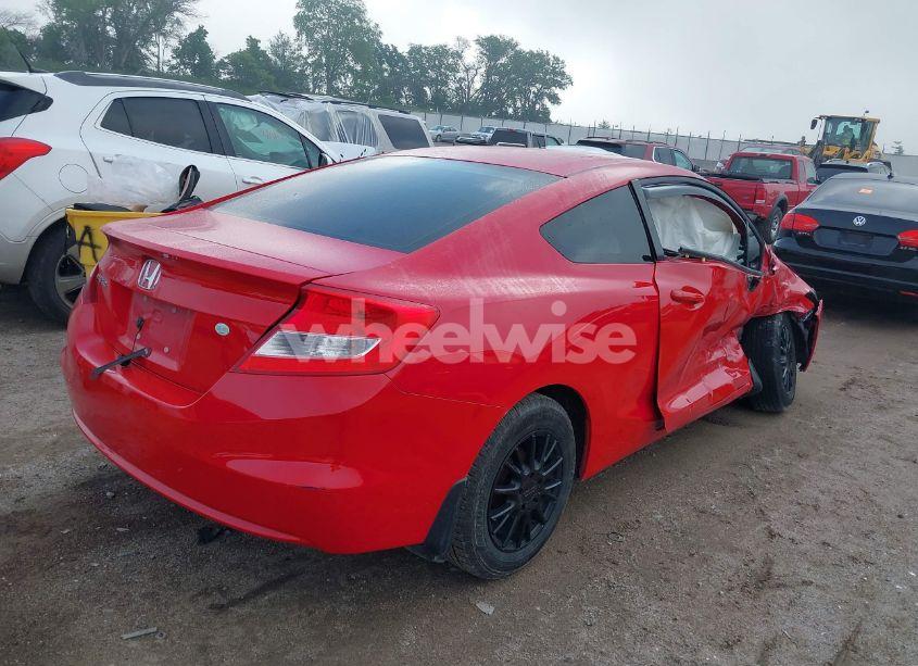 Photo 4 of 2012 Honda Civic LX (VIN 2HGFG3B51CH550888)