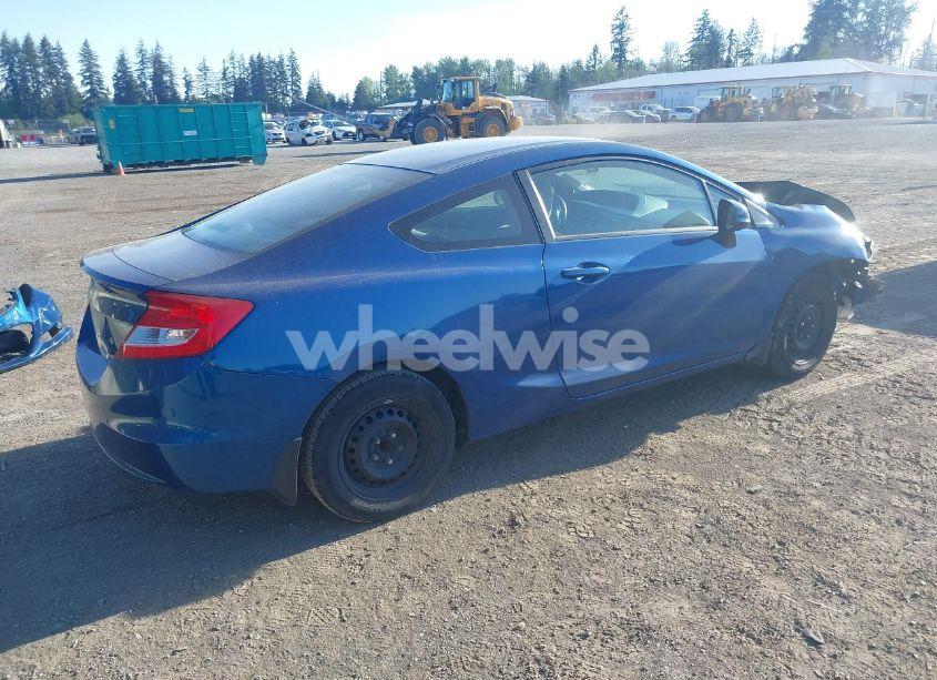 Photo 4 of 2013 Honda Civic LX (VIN 2HGFG3B51DH524650)