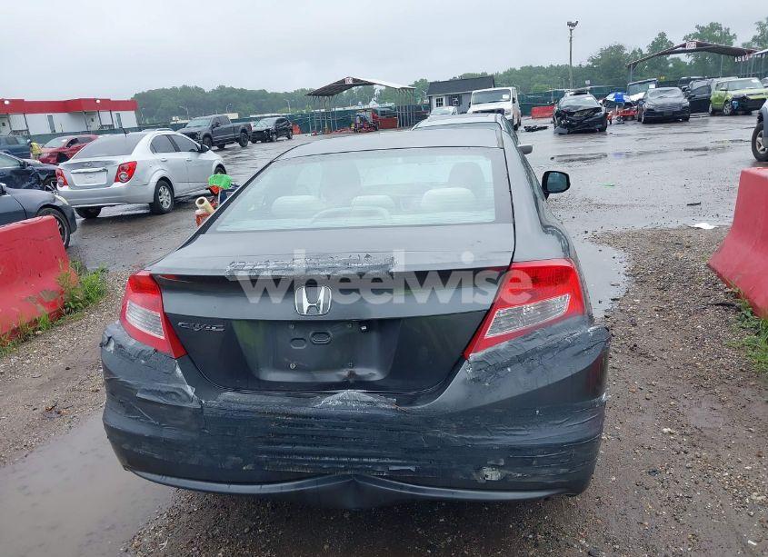 Photo 16 of 2013 Honda Civic LX (VIN 2HGFG3B51DH528696)