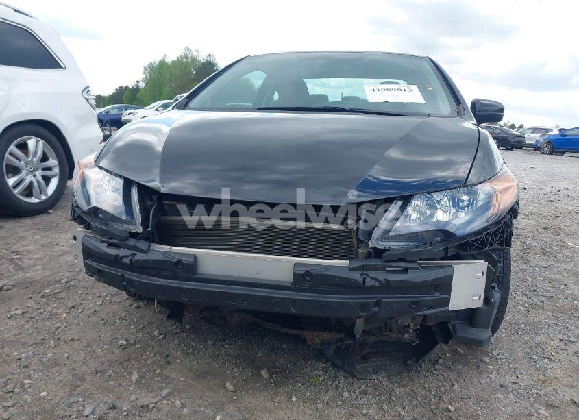 Photo 6 of 2014 Honda Civic LX (VIN 2HGFG3B51EH501841)