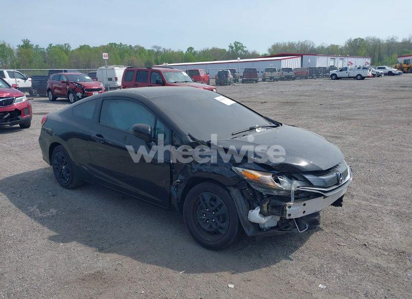 2015 Honda Civic LX (VIN 2HGFG3B51FH517474) main photo