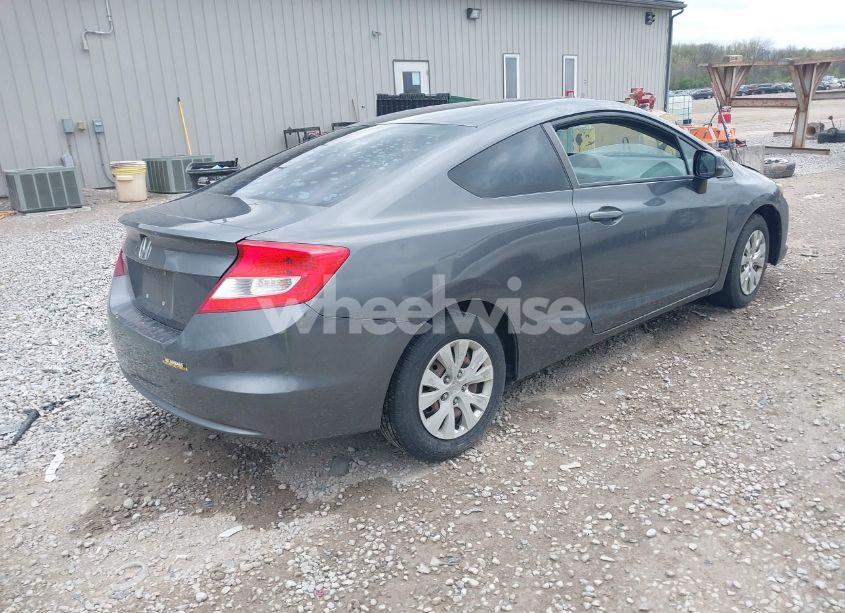 Photo 4 of 2012 Honda Civic LX (VIN 2HGFG3B52CH522131)