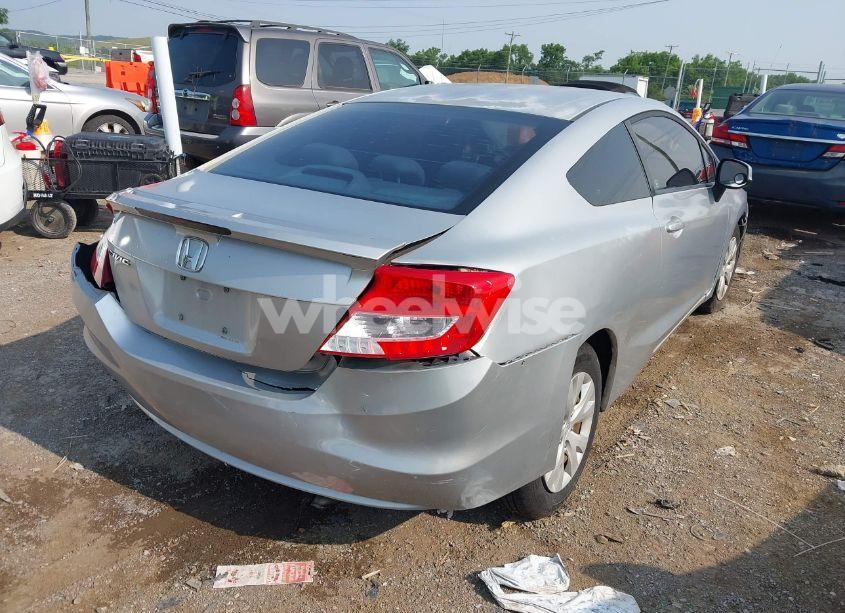 Photo 4 of 2012 Honda Civic LX (VIN 2HGFG3B52CH542895)