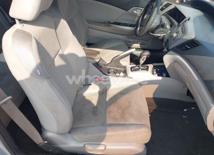 Photo 5 of 2012 Honda Civic LX (VIN 2HGFG3B52CH542895)