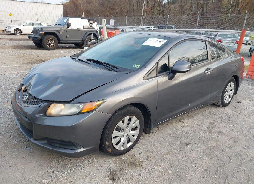 Photo 2 of 2012 Honda Civic LX (VIN 2HGFG3B52CH552360)