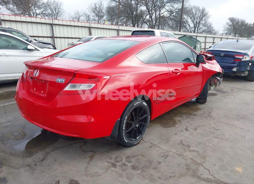 Photo 4 of 2012 Honda Civic LX (VIN 2HGFG3B52CH552875)